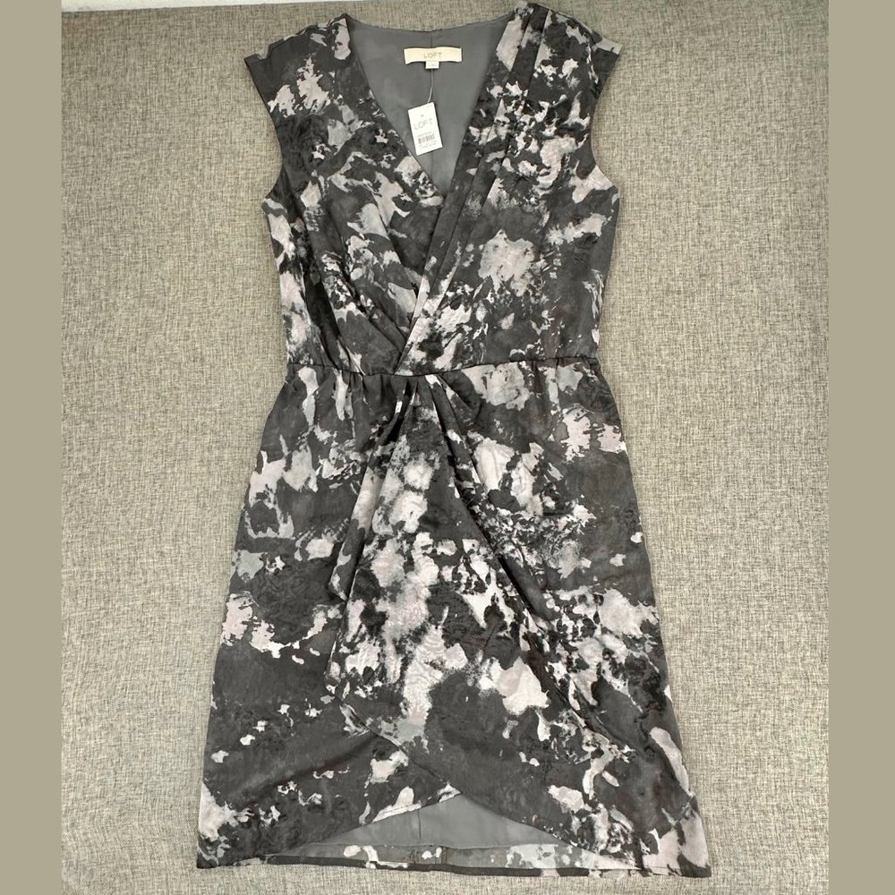 Ann Taylor LOFT Sheath‎ Dress  Sz 4  Gray Brand New Sleeveless  V-Neck  Tie Dye